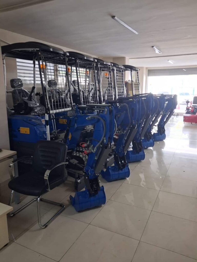 antalya mini kepçe kiralama